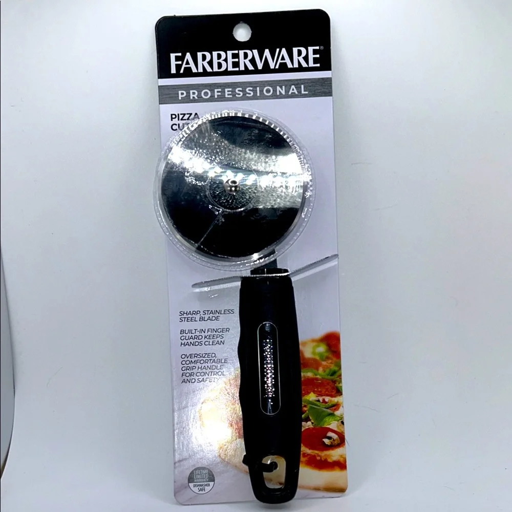 Farberwear Professional stainless steel pizza cutter